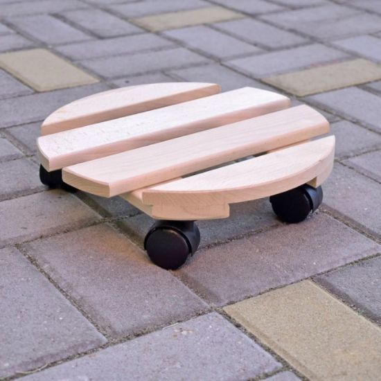 POSTOLJE ZA SAKSIJU SA TOČKOVIMA DIA 30cm