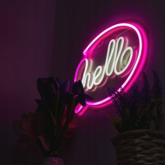 ZNAK NEON   "HELLO" 30X21 CM