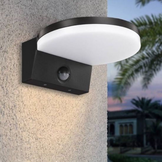 SVETILJKA SPOLJNA LED SA SENZOROM 15W 4000K CRNA ST107