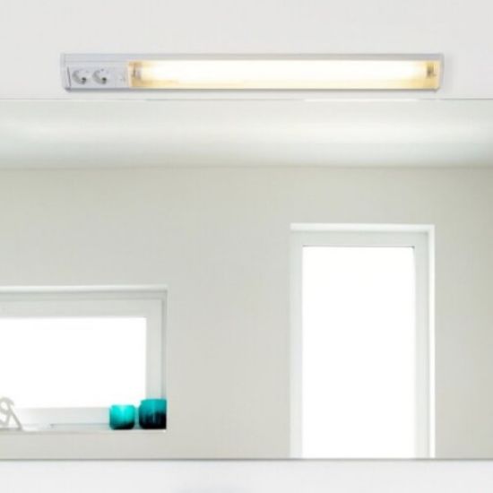 LAMPA SA UTIČNICOM RABALUX 15W 4000K L=700 78065