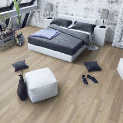 Slika LAMINAT VILLA 5 DRVO 8mm,2.26m2 EUROHOME