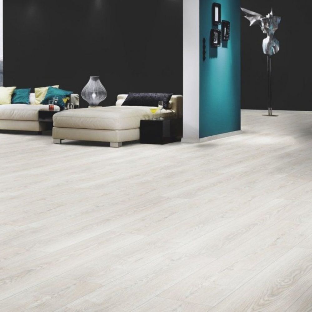 LAMINAT VILLA 4 DRVO 8mm,2.26m2 EUROHOME