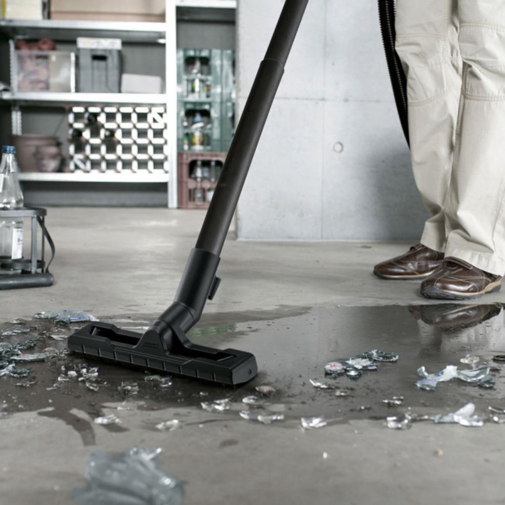 USISIVAČ KARCHER MOKRO/SUVO WD3:)
