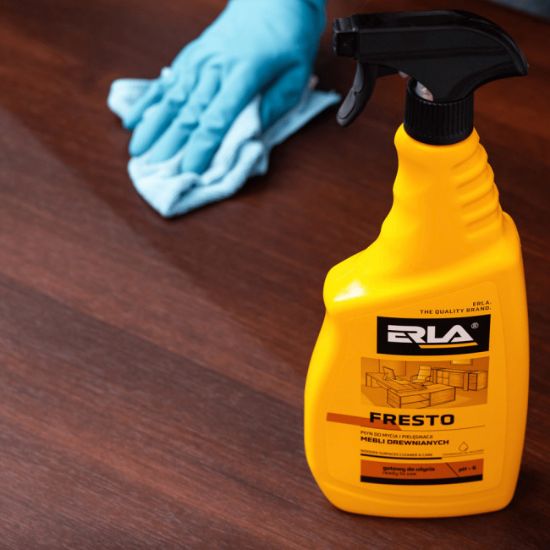 SREDSTVO ZA ČIŠĆENJE DRVENIH POVRŠINA 750ML ERLA