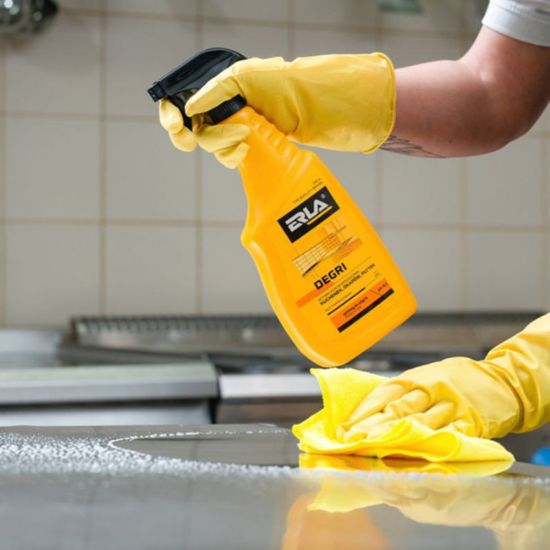 ODMAŠIVAČ UNIVERZALNI 750ML ERLA