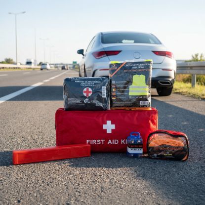 OBAVEZAN SET AUTO OPREME SA 12V H4 4027